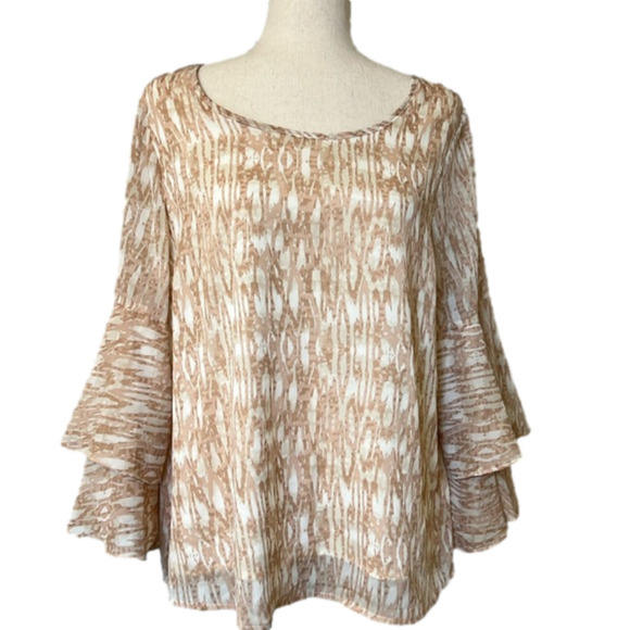 NEW!! Mystree Round Neckline Tiered Bell Sleeve Blouse-Taupe and Blush-Large - Picture 1 of 8